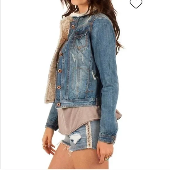 White Crow Sherpa Lined Jean Jacket - Picture 2 of 7